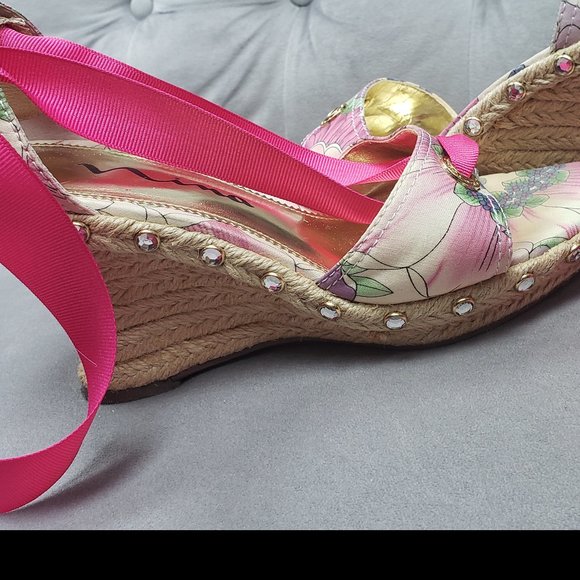 Nina Devin Floral Ribbon Tie Espadrille Wedges  Size 6 - Picture 6 of 10